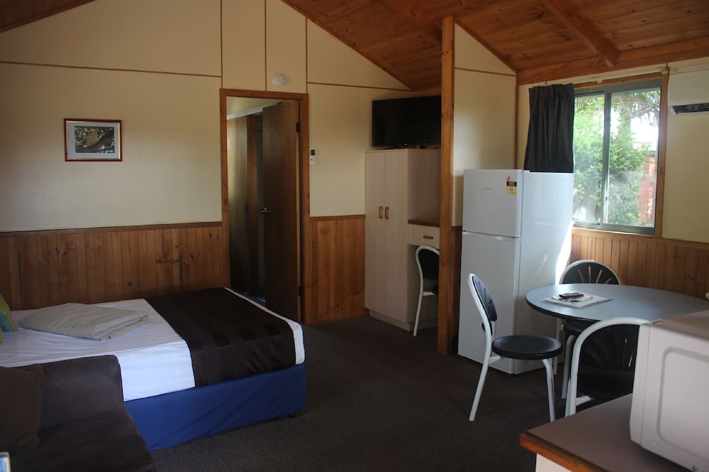 Lanis Holiday Island Caravan Park 23/67