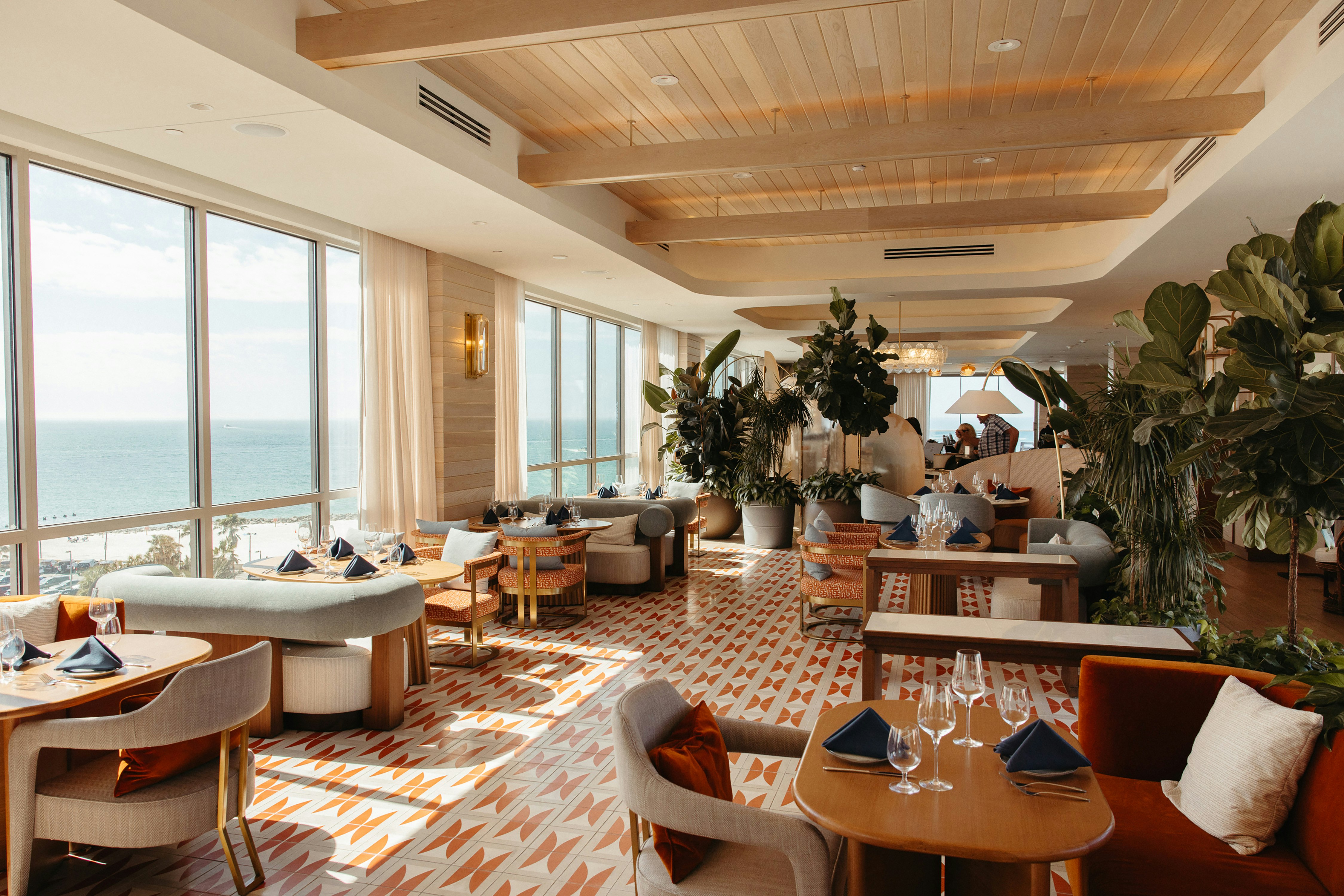 The Hiatus Clearwater Beach Curio Collection by Hilton 29/53