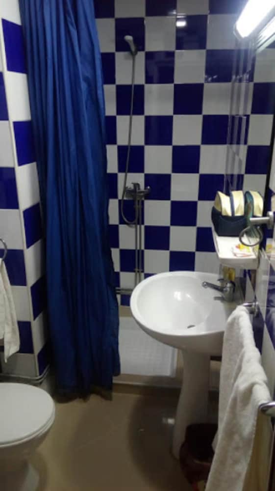 Hotel Roza 26/27