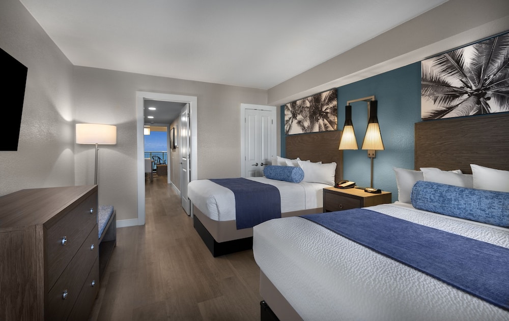 1 Bedroom, Deluxe, 2 Double Beds, Murphy Bed, Ocean Front