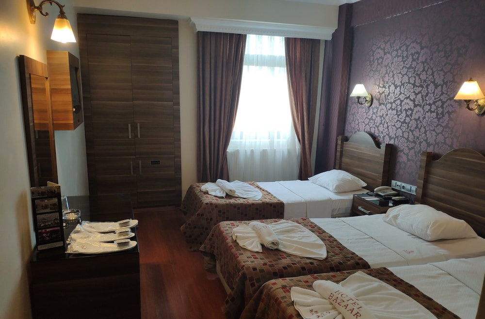 Hotel Bazaar 6/47