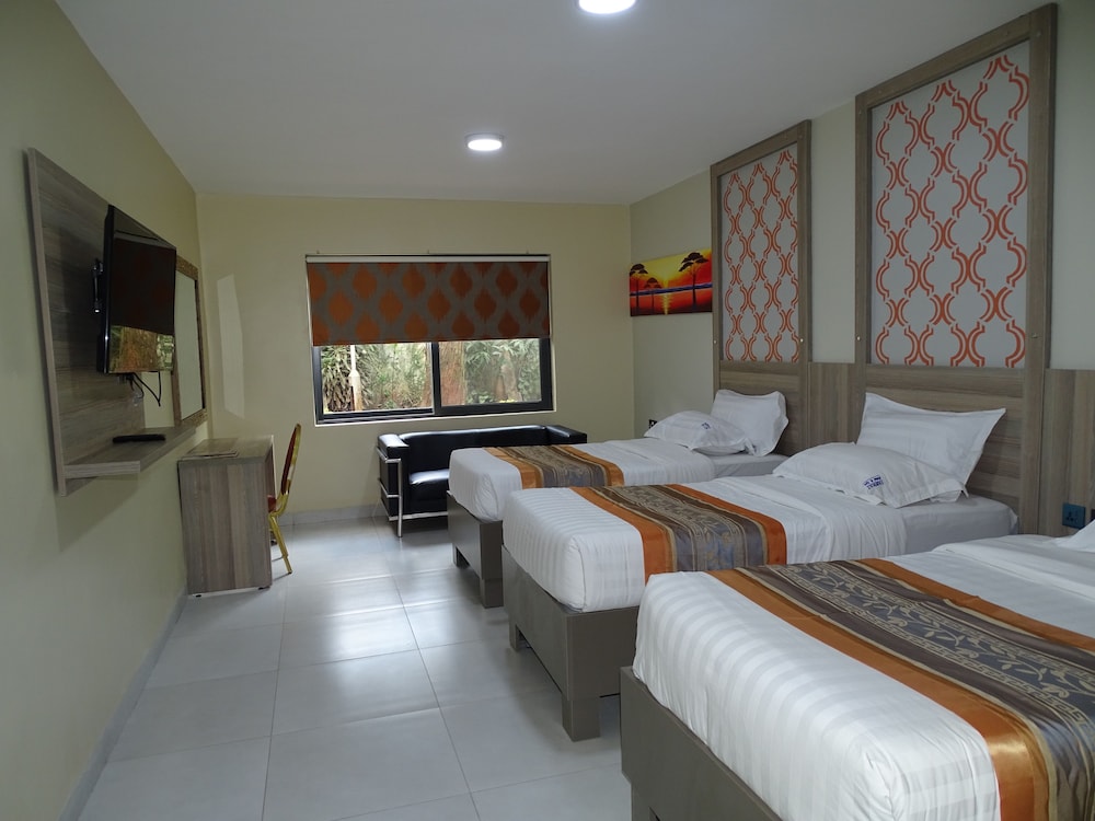 Fairway Hotel and Spa 12/47