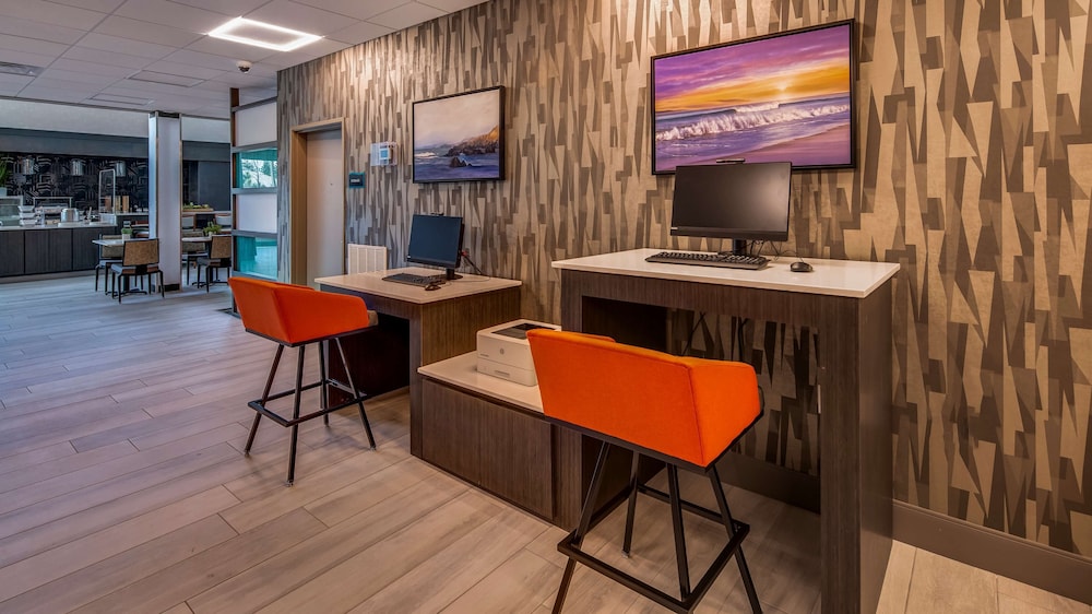 Executive Residency By Best Western Corpus Christi 35/46