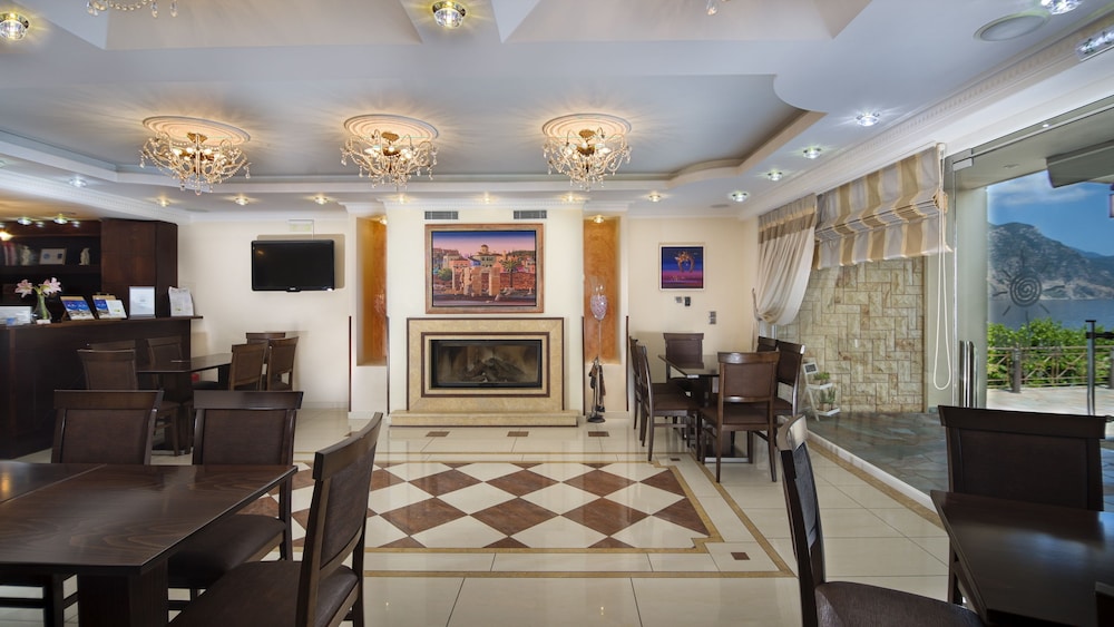 Ilia Mare Hotel 26/48