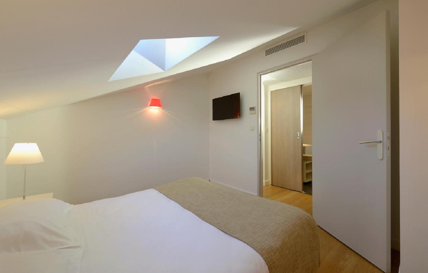 Duplex, Apartment, City Side