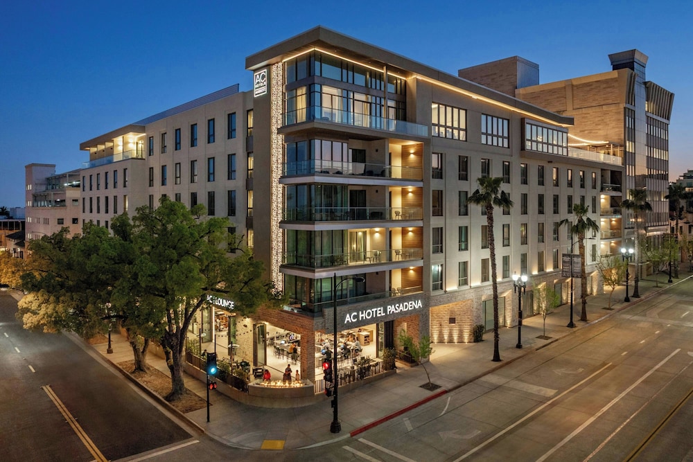 AC Hotel Pasadena 4/48