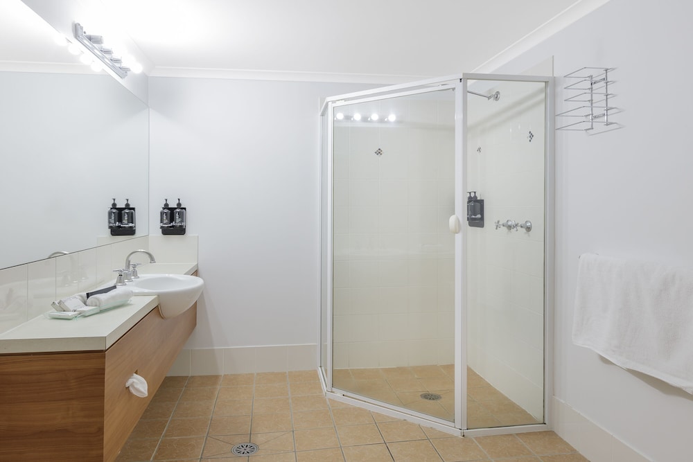 Ramada Encore by Wyndham Belconnen Canberra 8/38