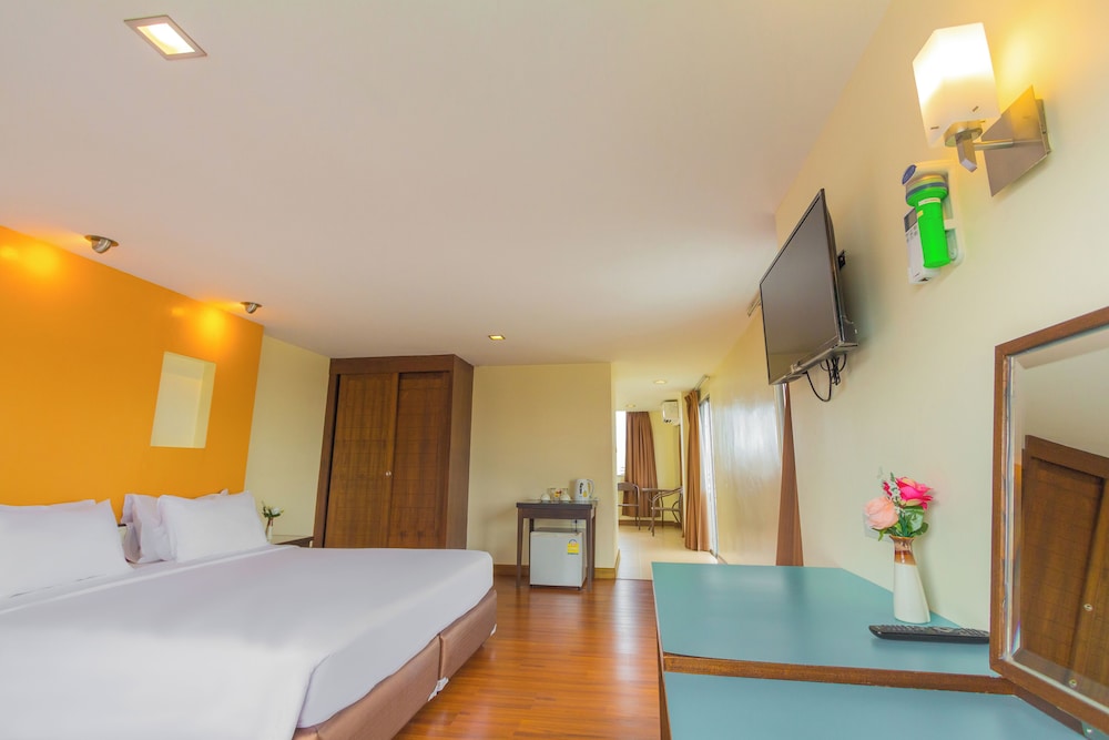 Mayflower Grande Hotel Chiang Mai 18/47