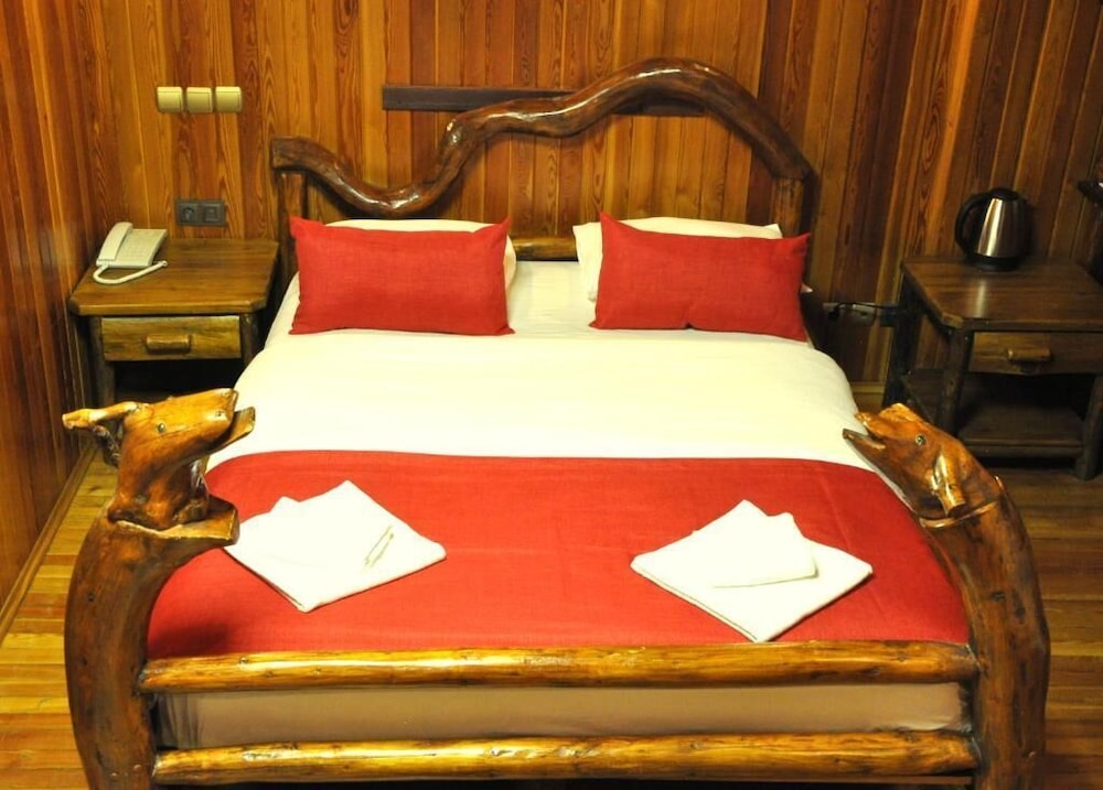 Inan Kardesler Hotel 54/61
