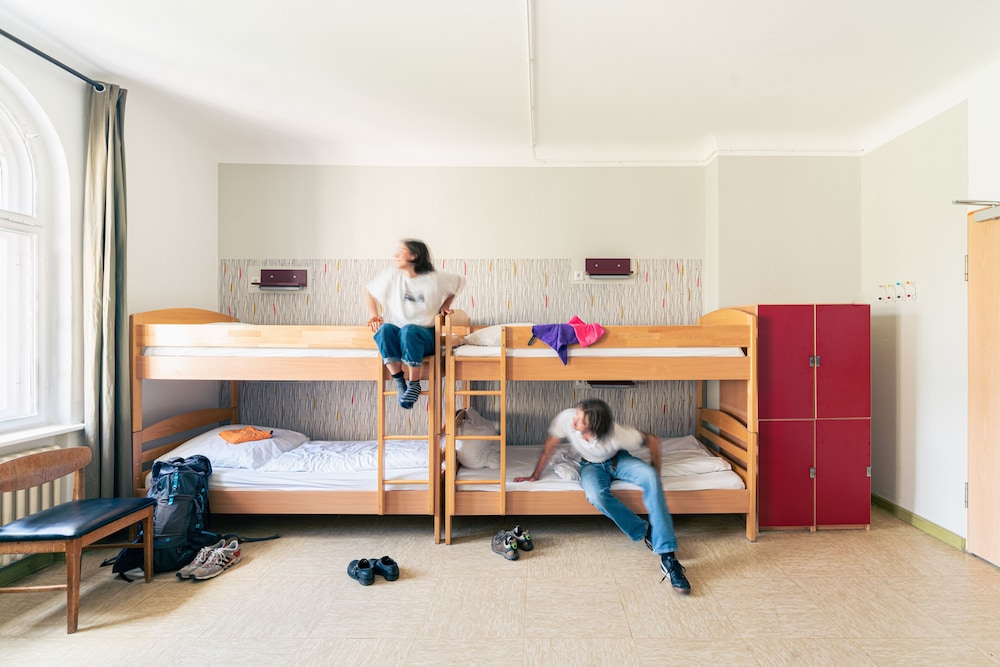 Three Little Pigs Hostel 21/44