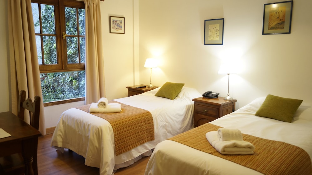 Le Chatelet Hotel 24/55