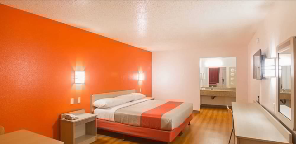 Motel6 Lawton, OK 29/46