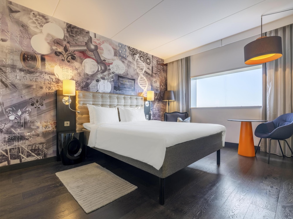Radisson Blu Riverside Hotel 16/80