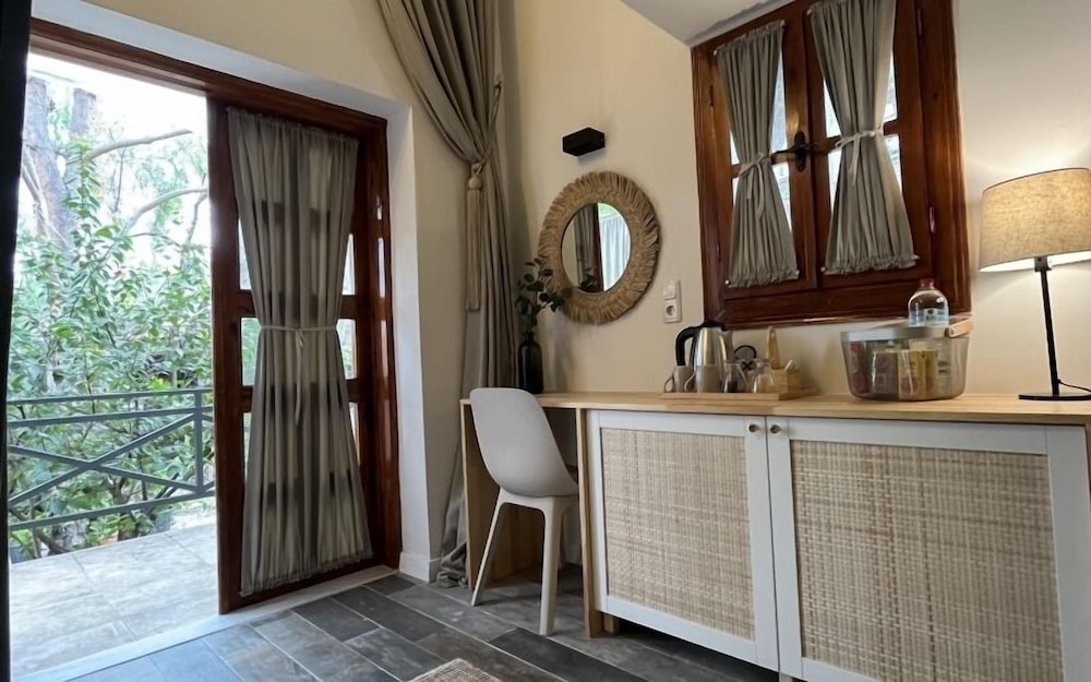 Selimhan Hotel 3/50