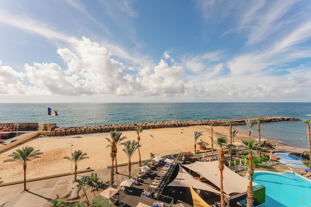 Calheta Beach by Savoy Signature 75/79