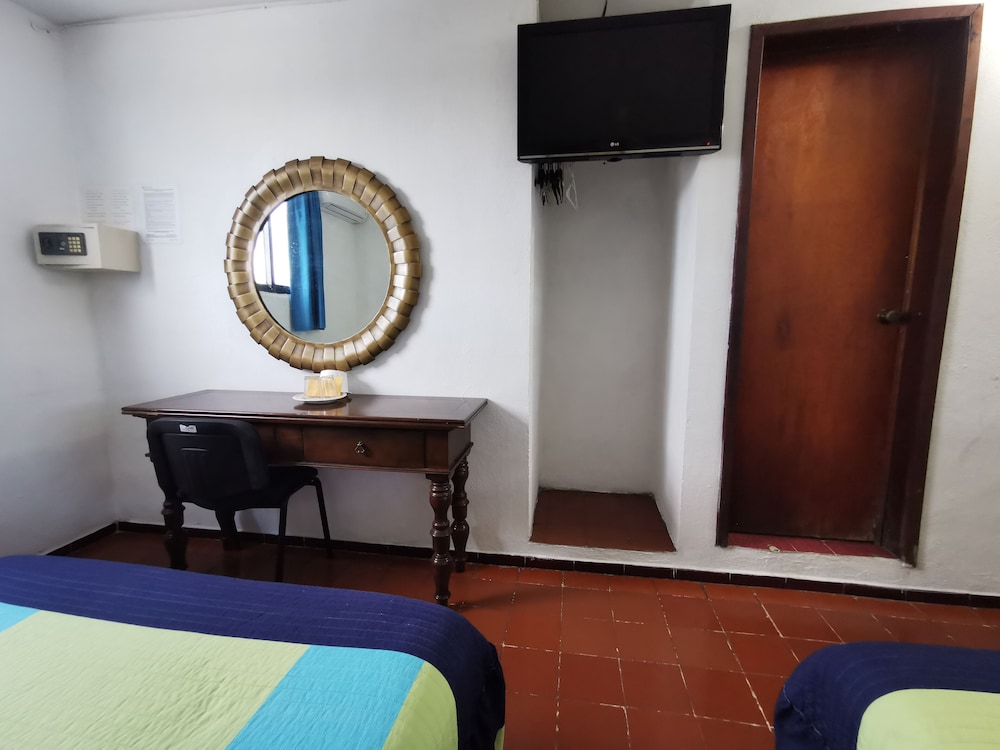 Doralba Inn Merida Ex Dolores Alba Merida 30/67