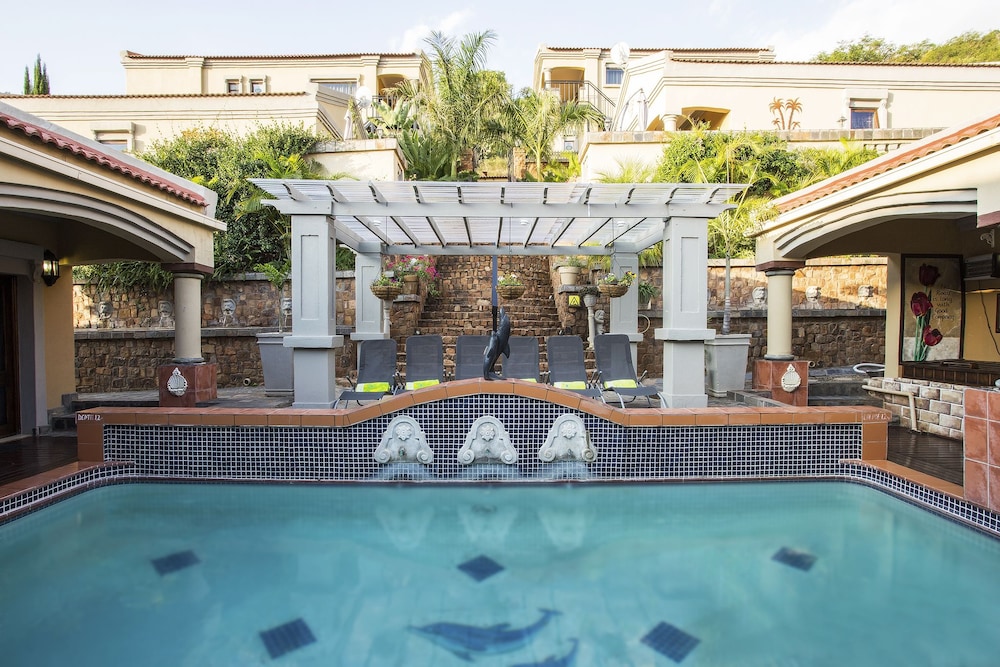 The Royal Palm Bed and Breakfast 29/36