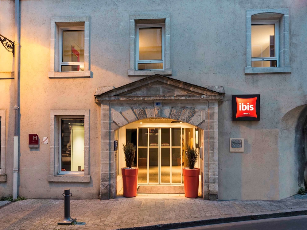 Ibis La Rochelle Centre Historique Hotel 2/56