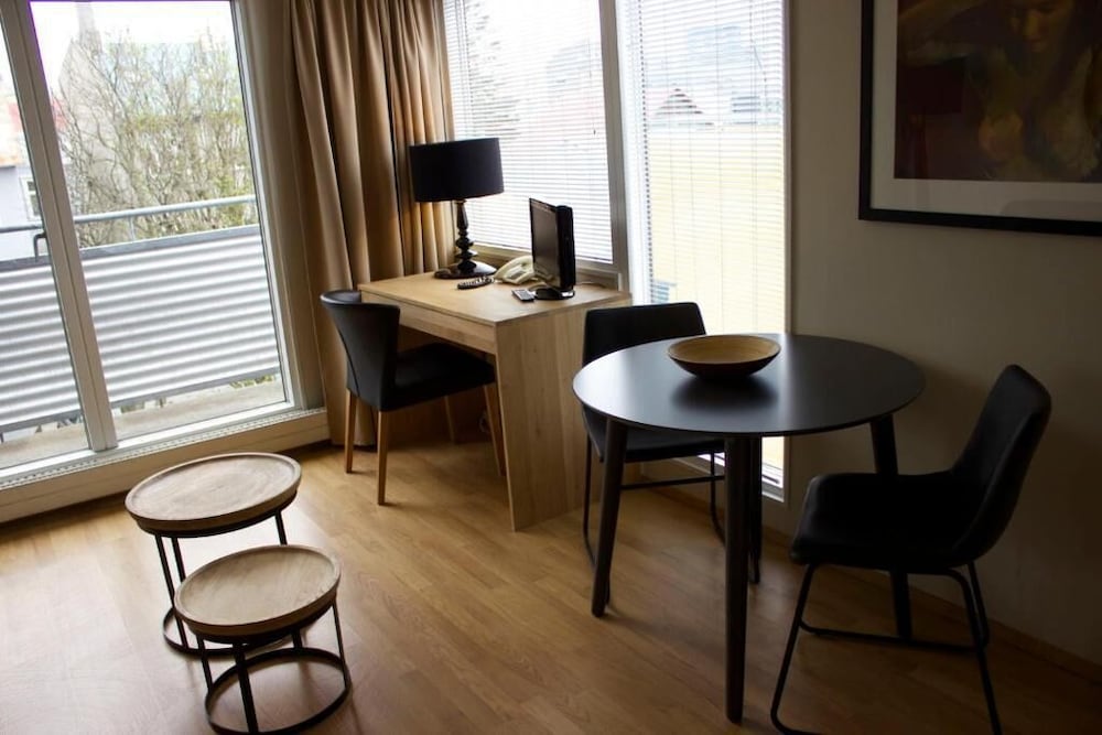 Hotel Fron 41/50