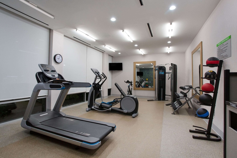La Quinta Inn & Suites by Wyndham Manassas, VA- Dulles Airport 9/20