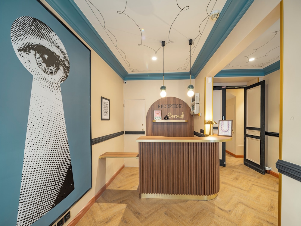 Hotel Boronali 6/86