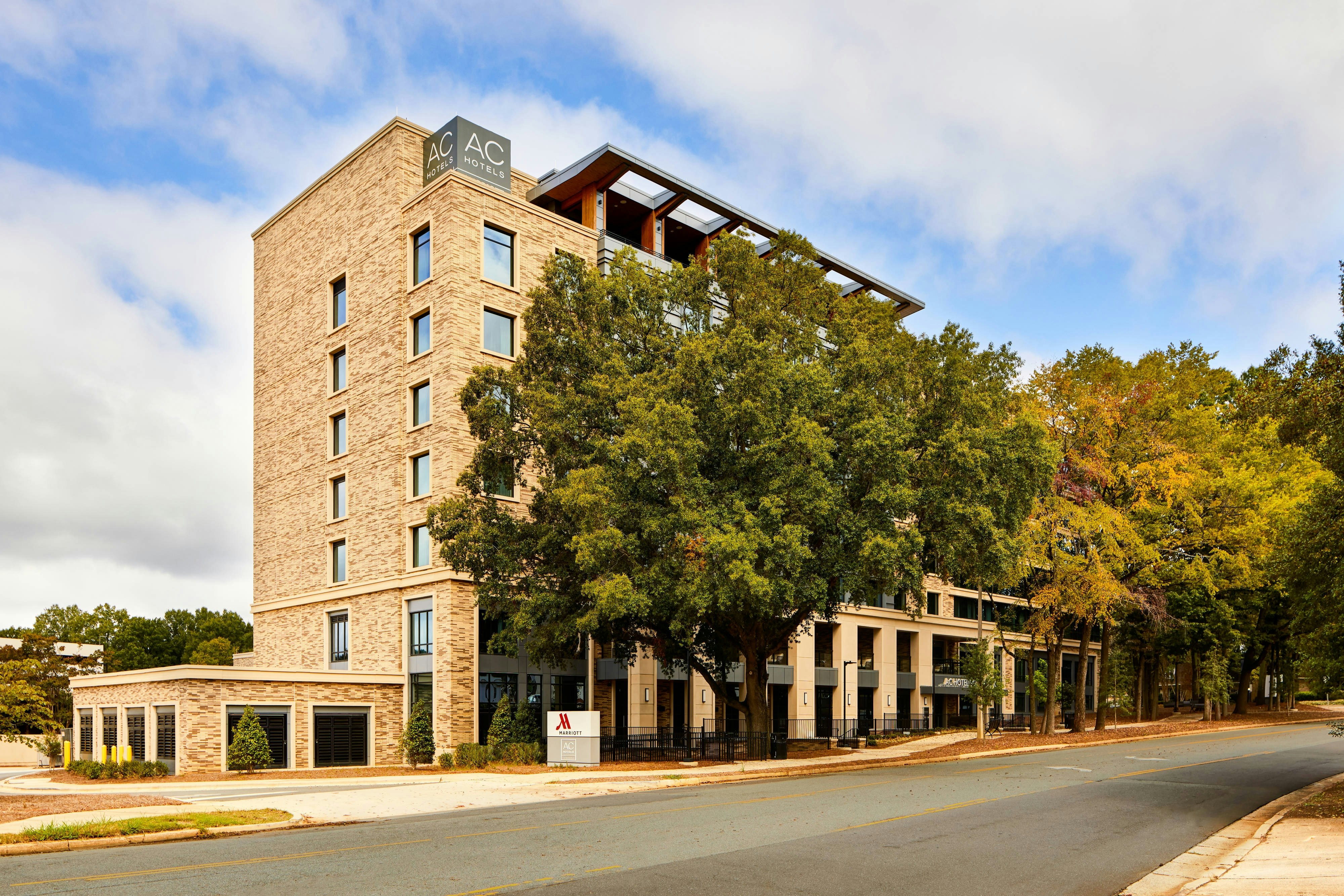 AC Hotel by Marriott Charlotte SouthPark 3/57