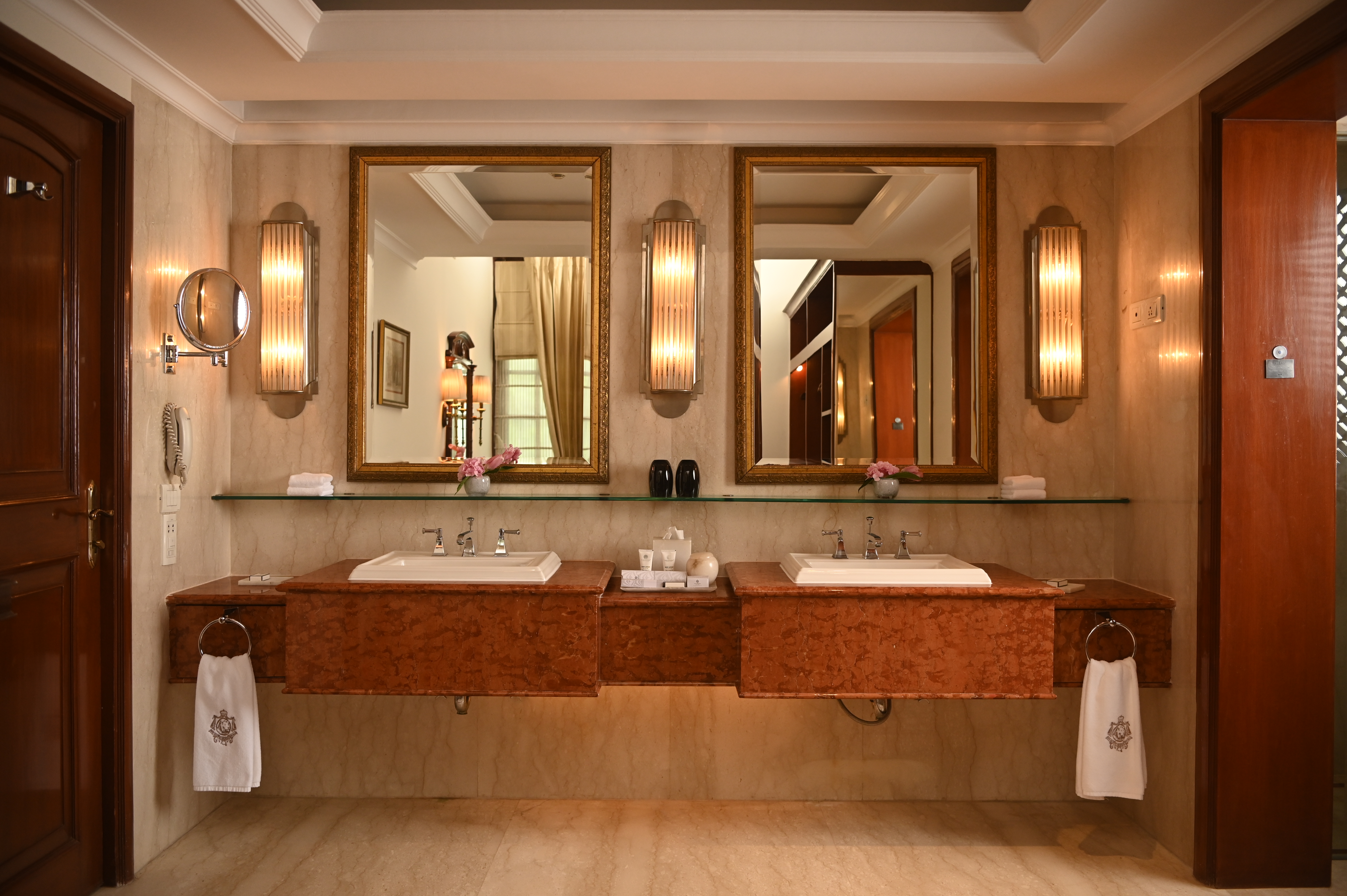 Luxury, Suite, Double Bed, The Imperial New Delhi 3/4