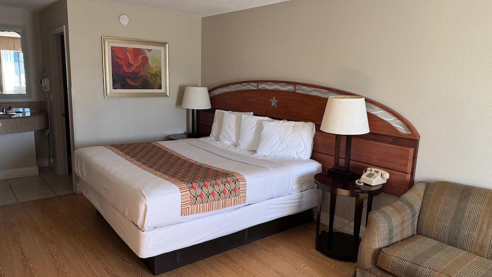 Monte Carlo Inn - Near Disney 16/50