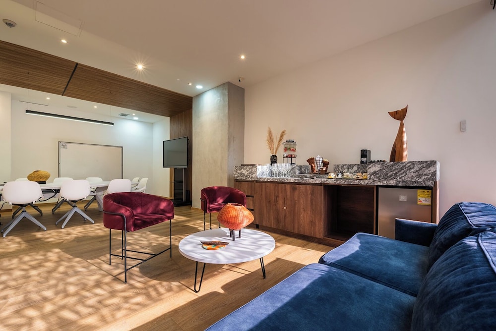 Diez Hotel Categoria Colombia 48/64