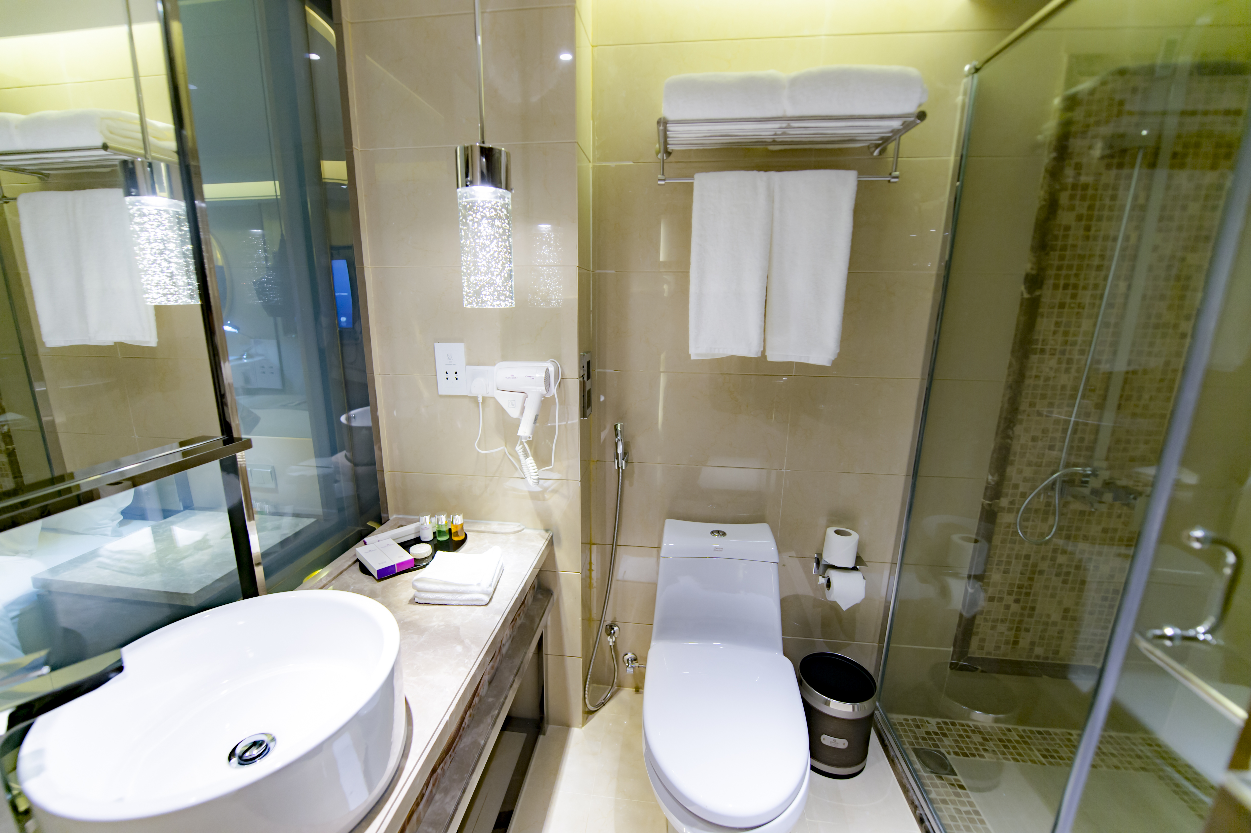 فندق بريرا - العليا