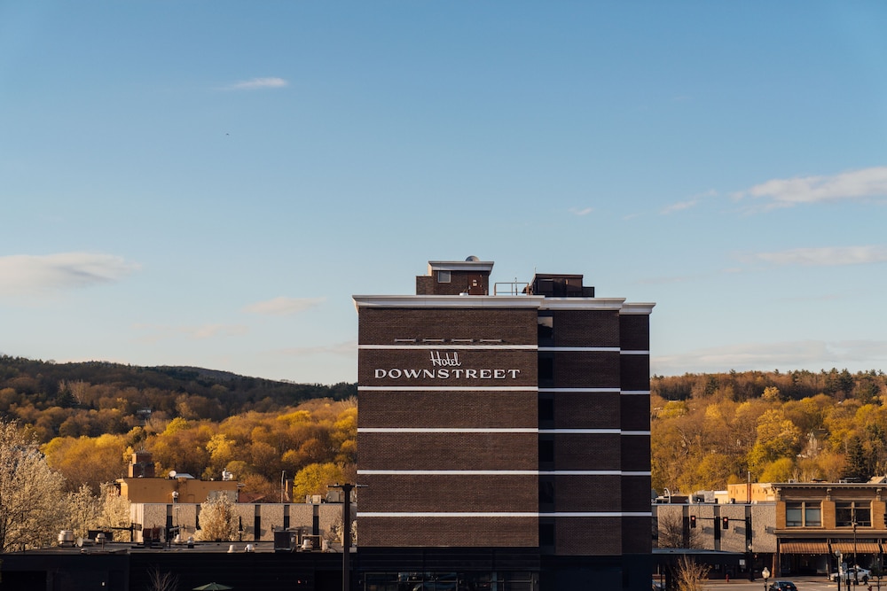 Hotel Downstreet, an Ascend Collection Hotel 3/50