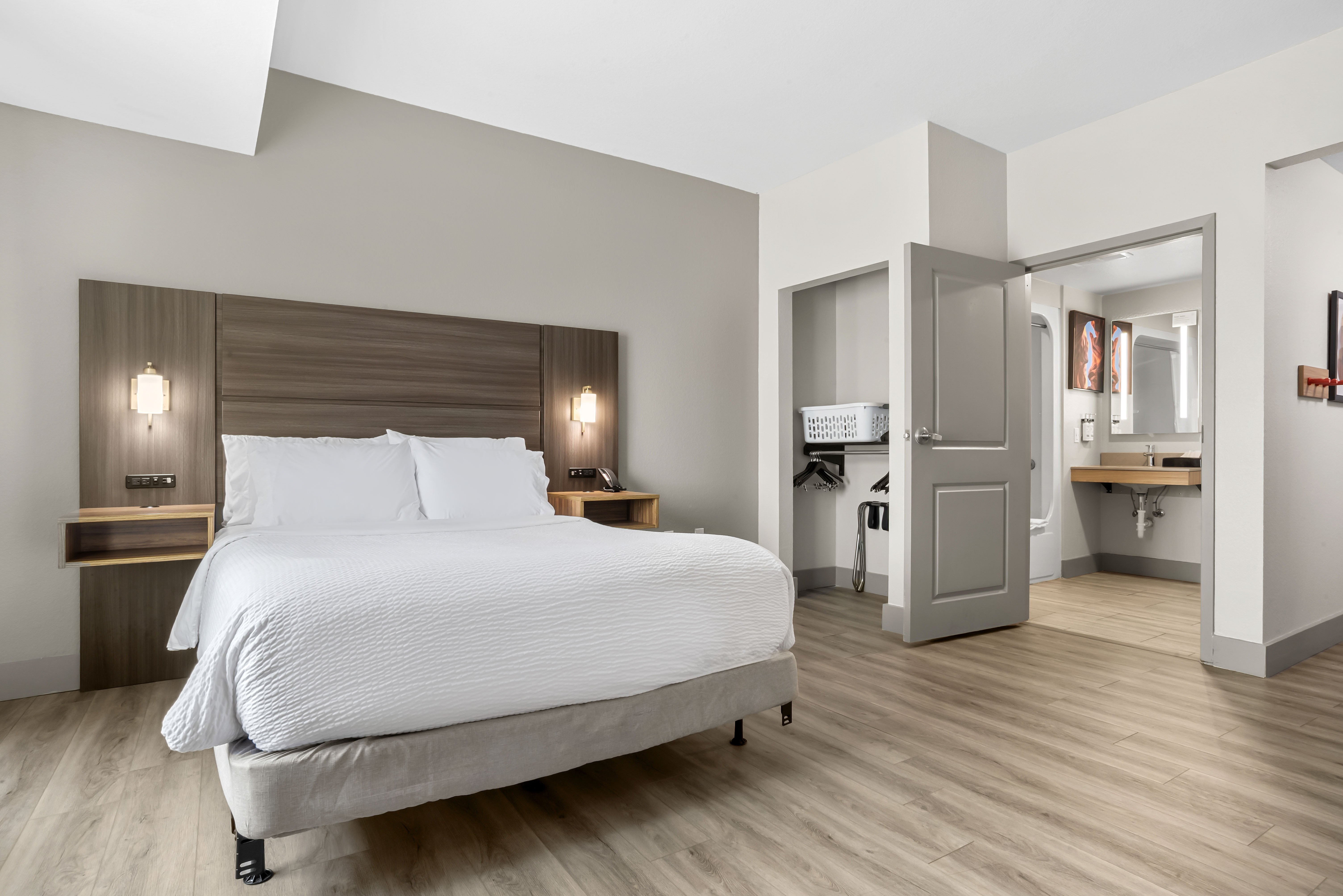 Hawthorn Suites By Wyndham Panama City Beach Fl 13/50