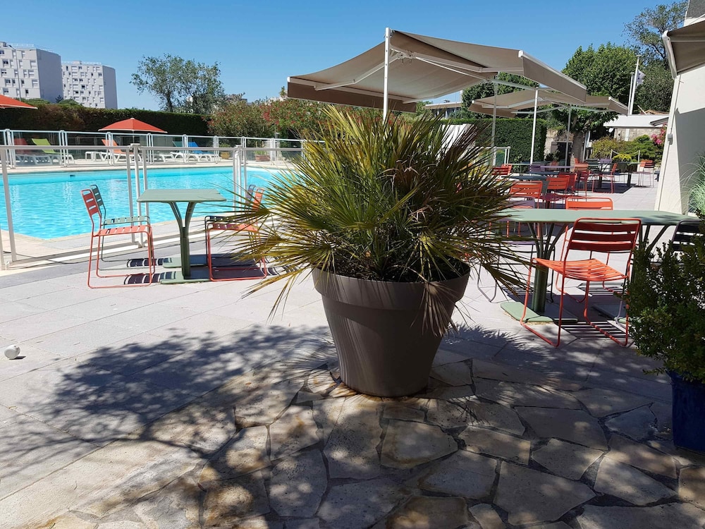IBIS BUDGET ARLES PALAIS DES CONGRES 43/47