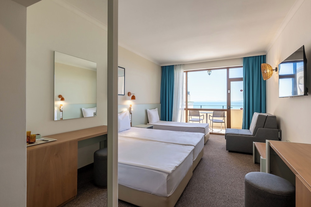 Sol Nessebar Bay All Inclusive 23/75
