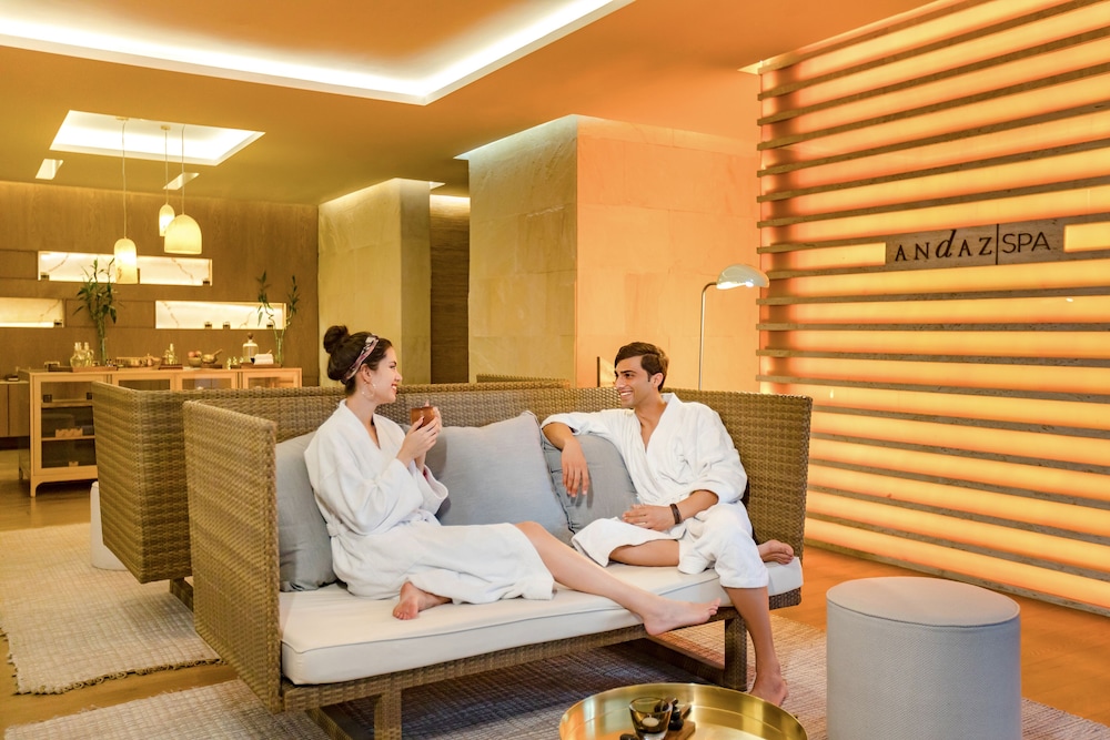 Hyatt Delhi Residences, Aerocity 8/50