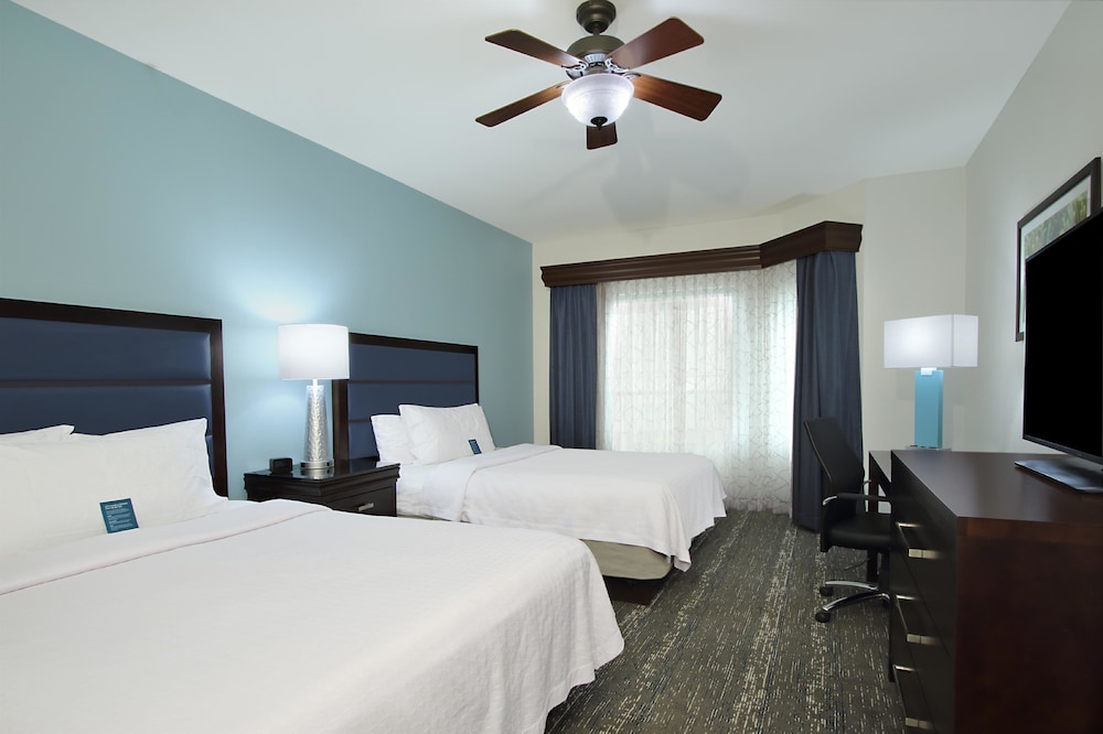 HOMEWOOD SUITES BY HILTON MIAMI - AIRPORT WEST 13/40