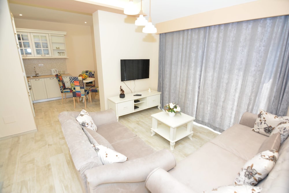Apartments Dobrotski Dvori 32/64