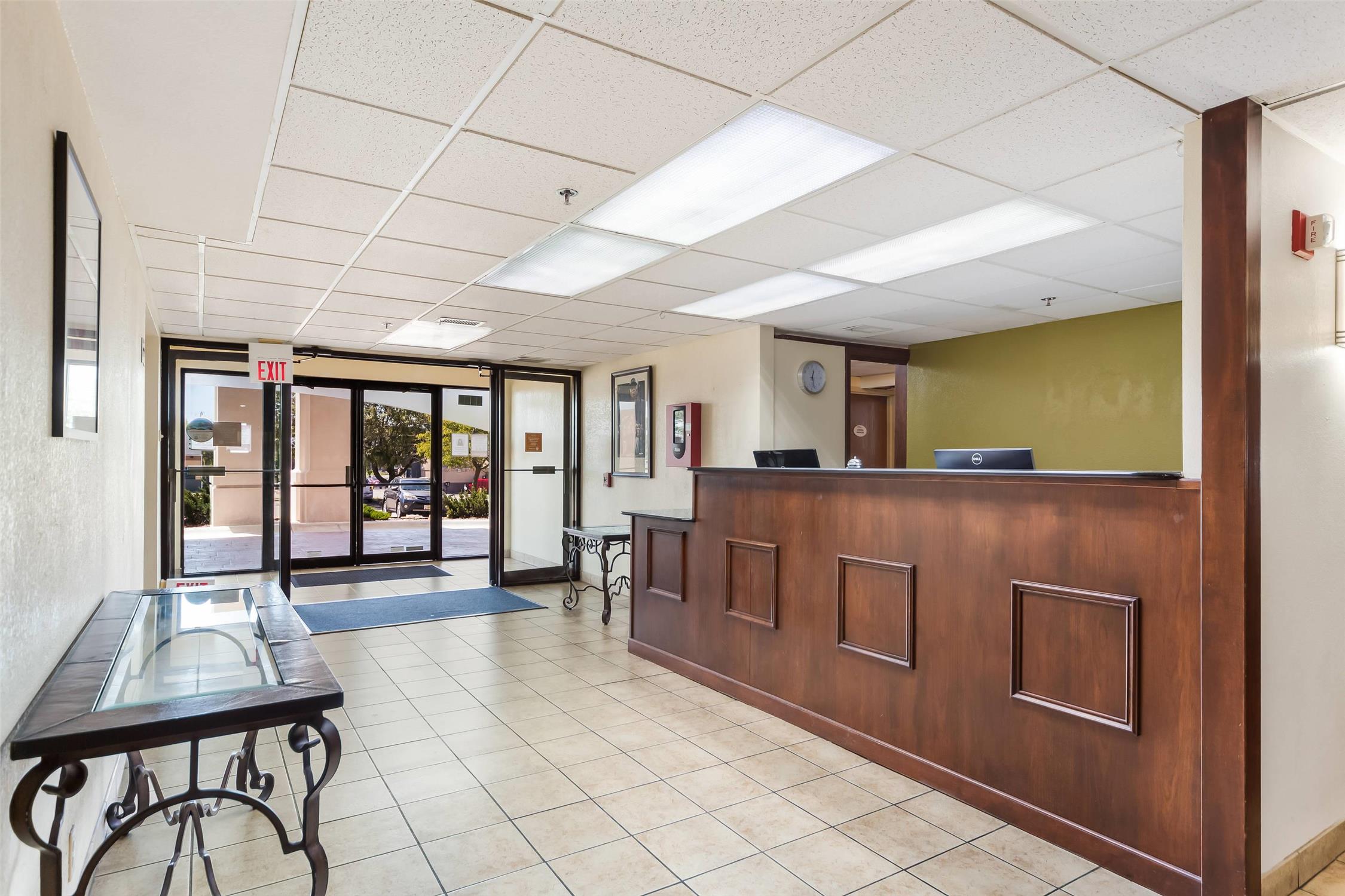 Quality Inn Lincoln Cornhusker 9/30