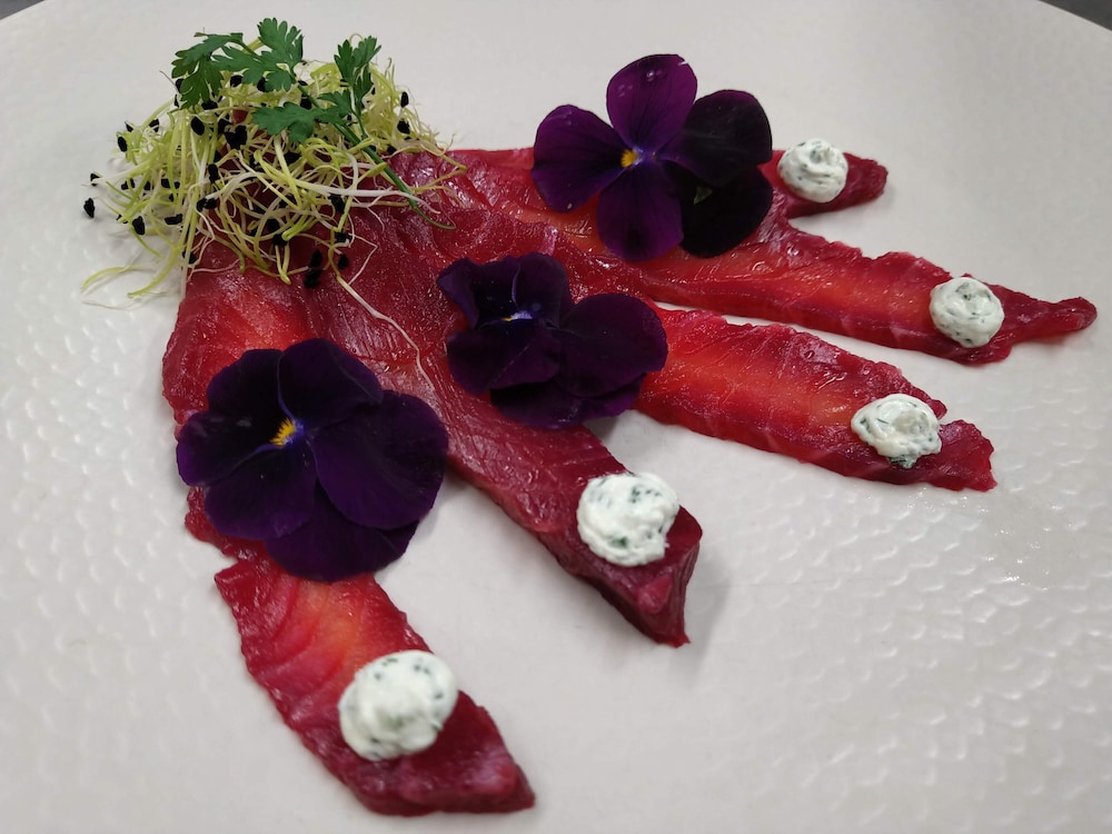 Les Lanchers Hotel Restaurant 35/50
