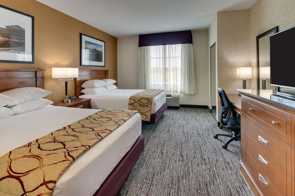 Drury Inn and Suites Meridian 12/50