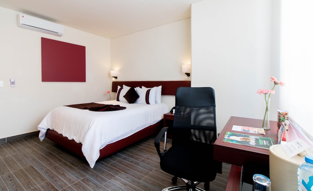 Hotel Mision Puebla Angelopolis 12/38