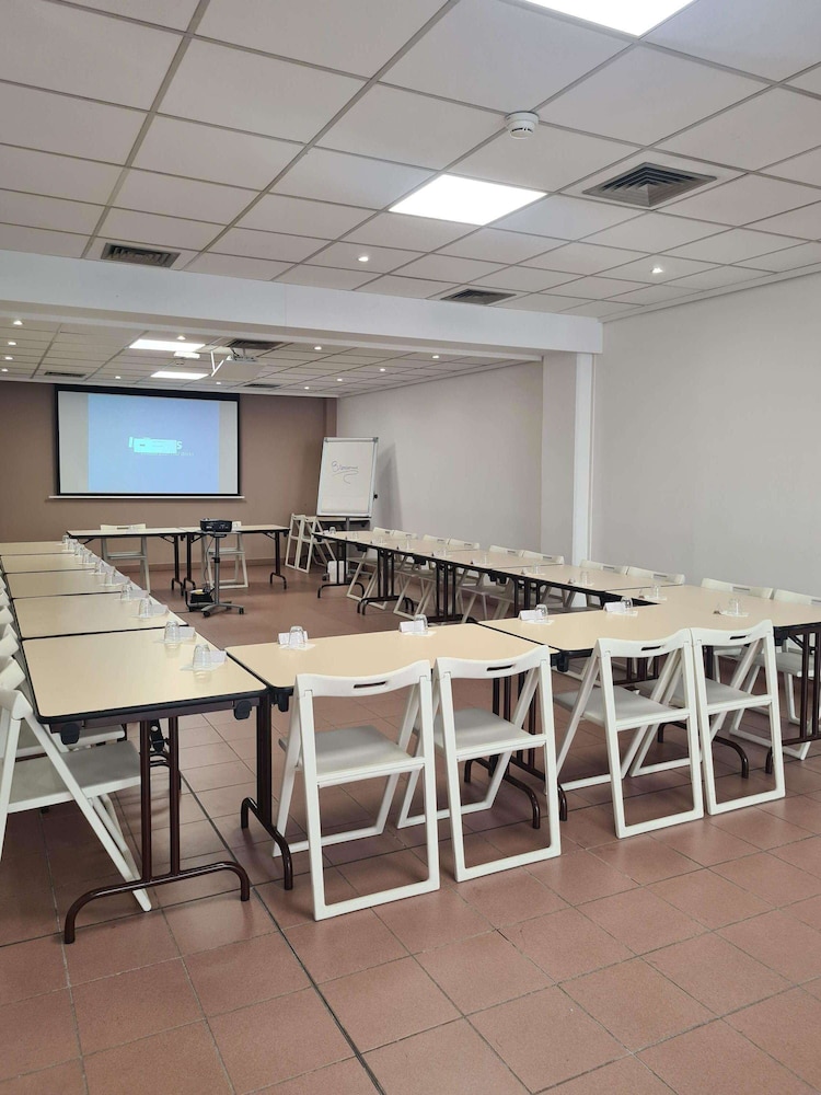 Ibis Budget Toulon Centre 57/67