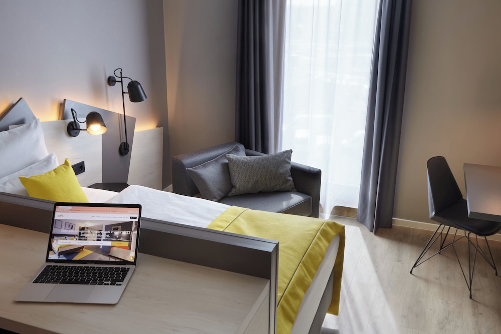 Aparthotel Candlewood Suites Duesseldorf Airport By Ihg Dusseldorf 5/33