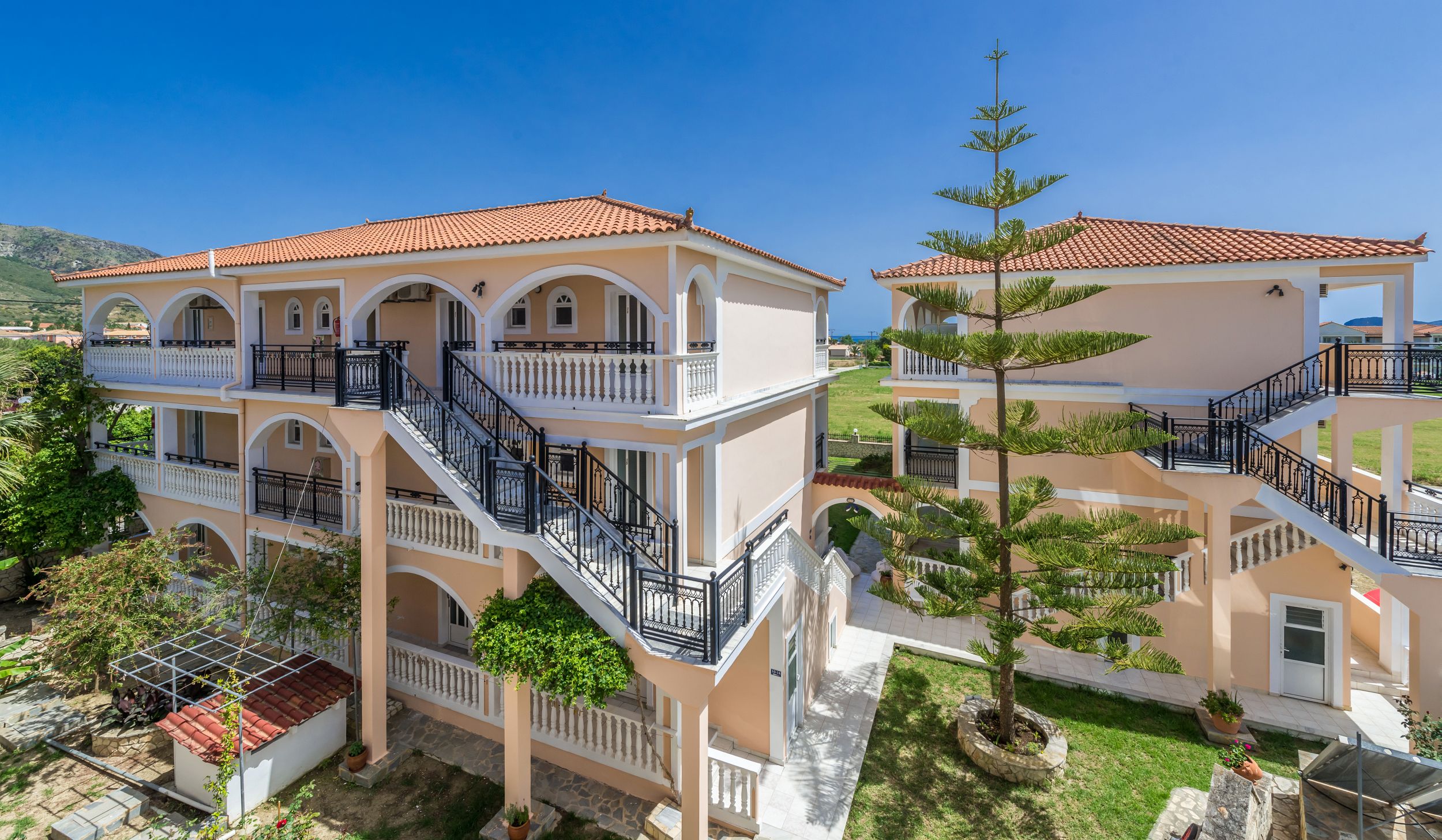 Athina Apartments 5/50