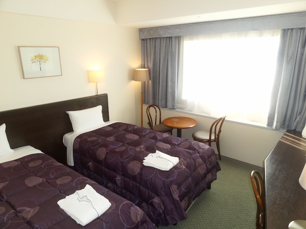 STANDARD, TWIN BEDS