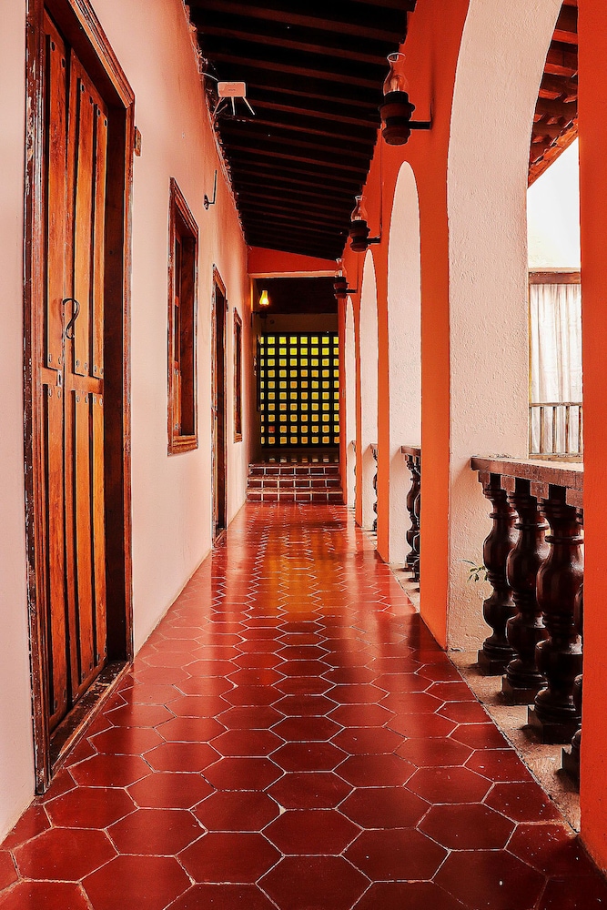 Hosteria Del Frayle 47/69