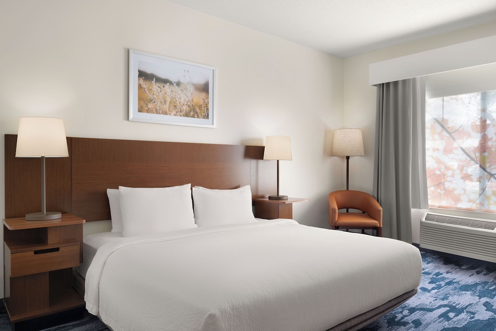 Fairfield Inn Suites By Marriott Chicago Naperville Aurora 13/50
