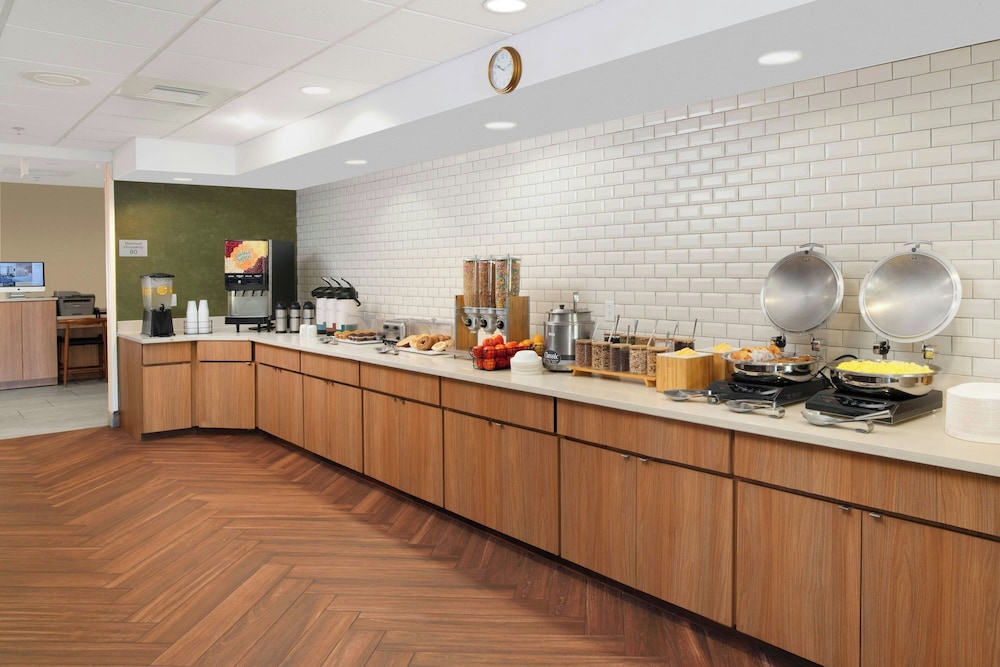 Fairfield Inn & Suites By Marriott Waco North 36/73