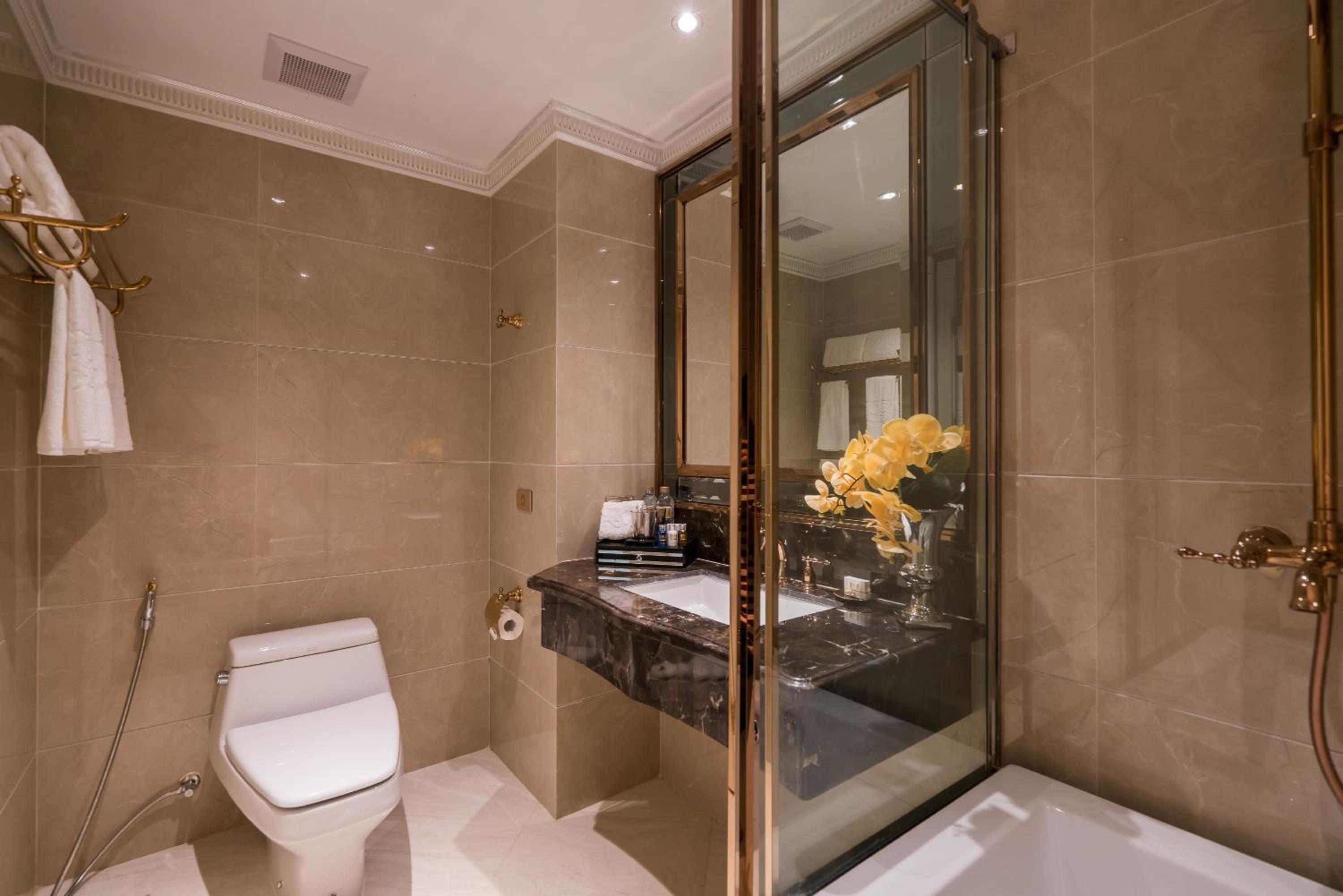 Deluxe Pool Access، LK Emerald Beach 9/10