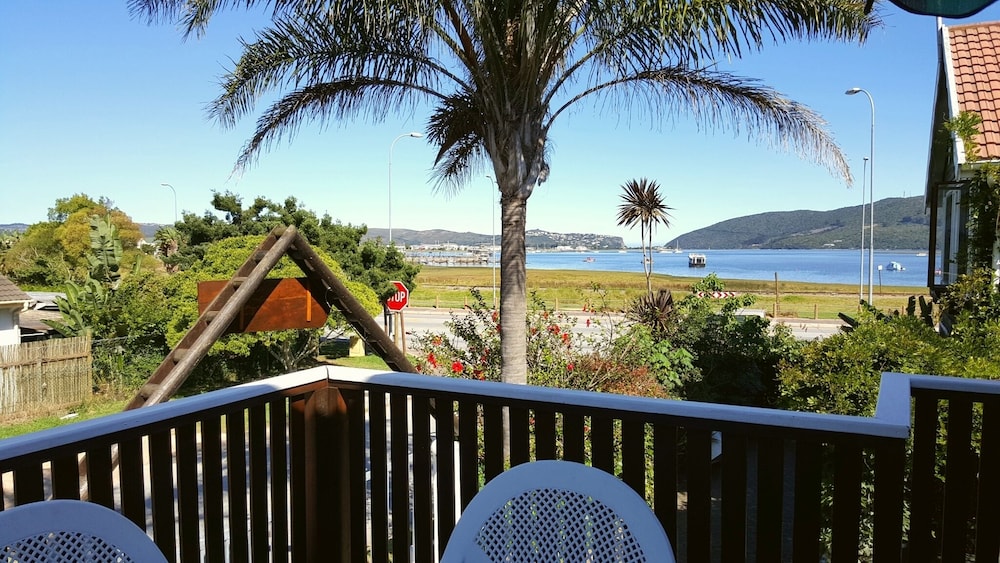 Lakeside Knysna Accomodation 32/42